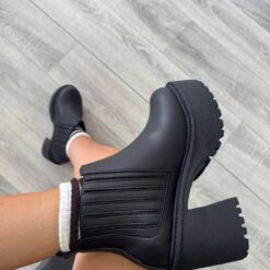 Botas Yulia